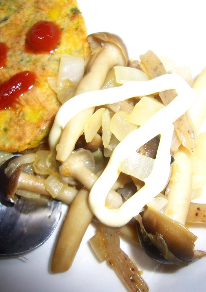しめじとたまねぎのマヨ焼き-レシピのメイン写真