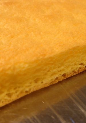 ロールケーキ用のスポンジ生地-レシピのメイン写真