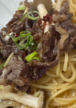 牛肉ときのこのピリ辛和風パスタ-レシピのメイン写真