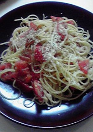 トマトとベーコンの簡単パスタ-レシピのメイン写真