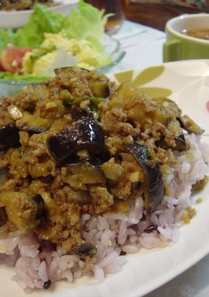 夏野菜*なすとピーマンのドライカレー-レシピのメイン写真
