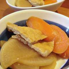 รูปของ 大根と人参と油揚げの重ね煮