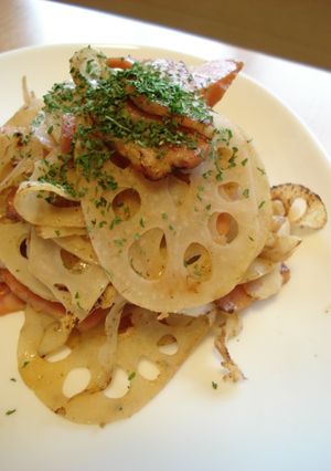 ベーコン＆れんこんのバターしょうゆ-レシピのメイン写真