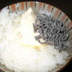 รูปของ 塩昆布マーガリンご飯