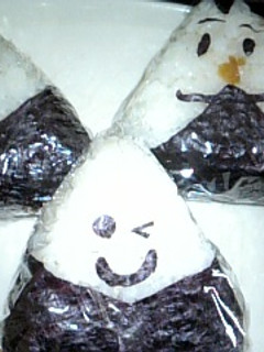 おにぎり3兄弟♪-レシピのメイン写真