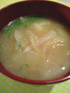 玉ねぎとジャガイモの味噌汁✿-レシピのメイン写真
