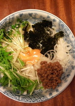 簡単、美味しい、ヘルシー冷やし納豆うどん-レシピのメイン写真