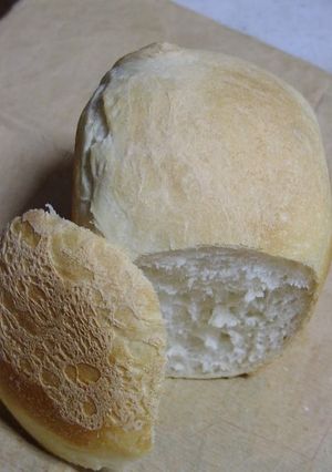 HBうどん粉中力粉でフランスパン風食パン-レシピのメイン写真