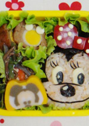 ミニーの鮭おにぎり-レシピのメイン写真
