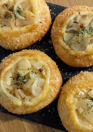 サクサク!焼きポテトマヨパン-レシピのメイン写真