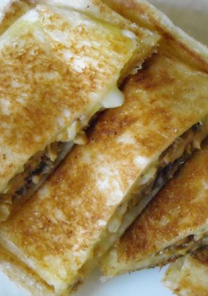 蒲焼缶deホットサンド-レシピのメイン写真