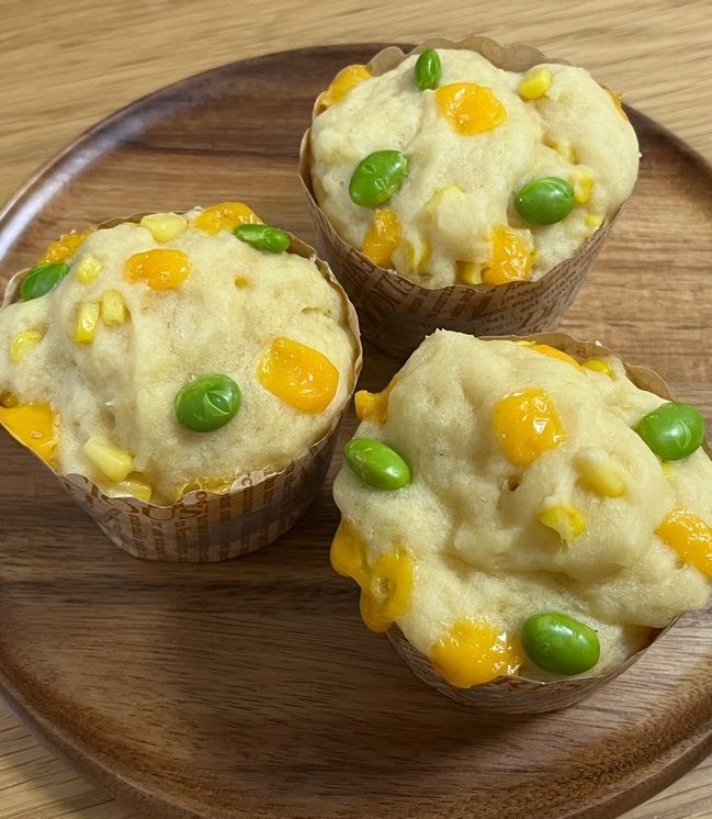 カラフル蒸しパン by うるま市健康支援課 【クックパッド】 簡単