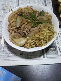 ホルモンだれで焼きそば♪-レシピのメイン写真