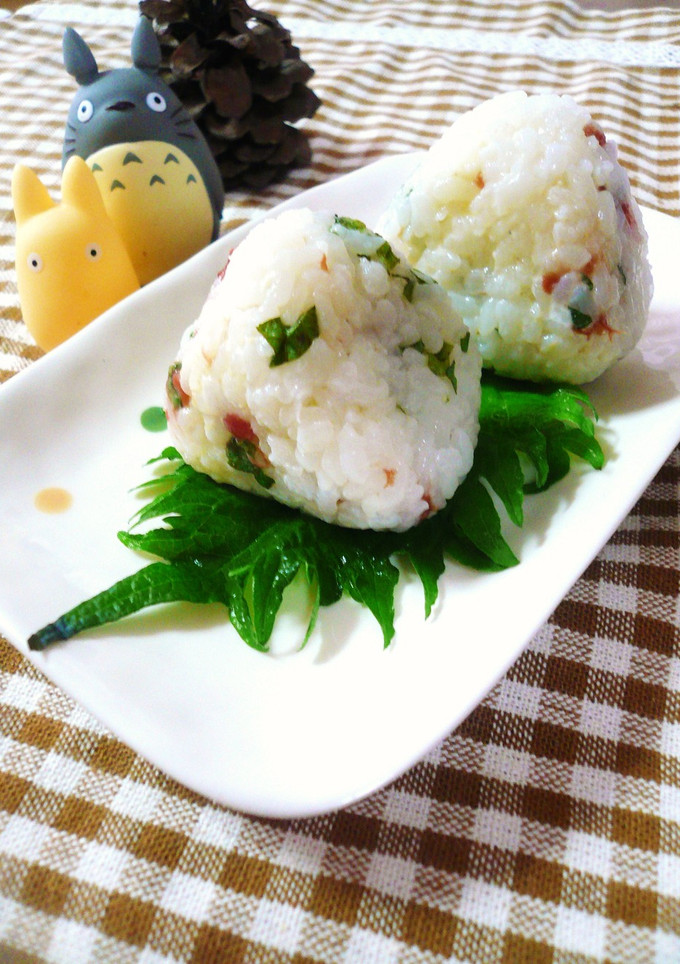 梅と大葉✿わさマヨおにぎり-レシピのメイン写真