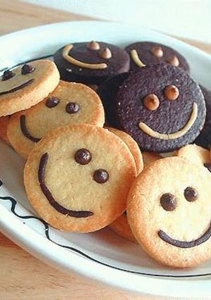 Happy-face Cookies-レシピのメイン写真