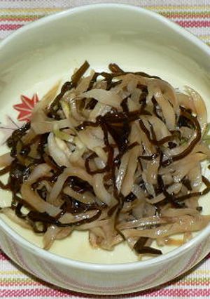 大根の皮と塩昆布のめんつゆ味-レシピのメイン写真