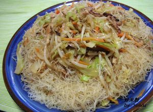 台湾家庭料理♪野菜たっぷり♪焼きビーフン-レシピのメイン写真