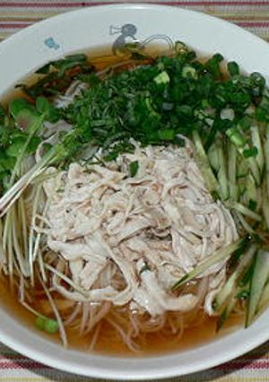 蒸し鶏の梅風味ぶっかけそうめん-レシピのメイン写真