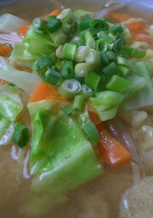 味噌汁でﾍﾙｼｰ野菜たっぷり味噌ﾗｰﾒﾝ-レシピのメイン写真