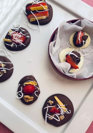 簡単　レンジでいちごチョコプレート♡-レシピのメイン写真