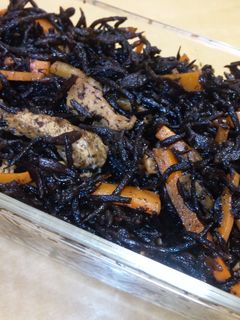 週末の作り置き☆ひじきの煮物-レシピのメイン写真