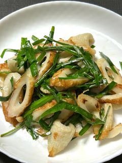 竹輪とニラの炒め物-レシピのメイン写真