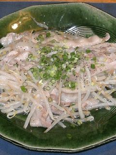 豚バラともやしの蒸し焼き-レシピのメイン写真