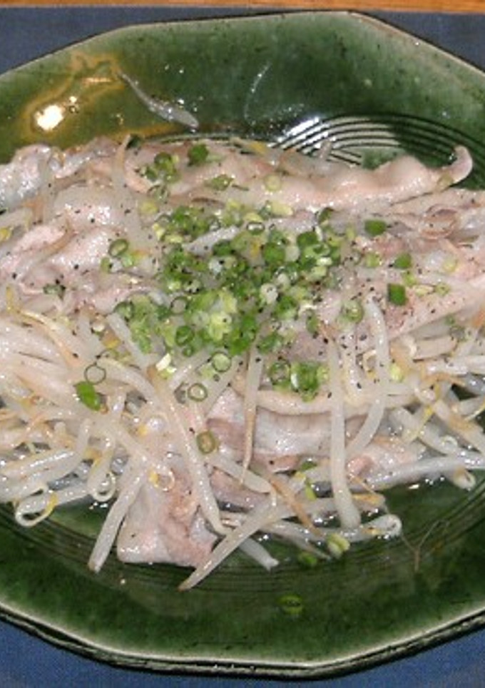 豚バラともやしの蒸し焼き-レシピのメイン写真