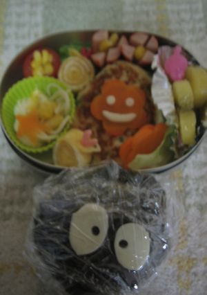 まっくろくろすけ弁当-レシピのメイン写真