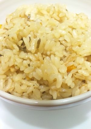 簡単美味しい炊き込みご飯-レシピのメイン写真
