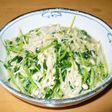豆苗とエノキのナンプラー炒め