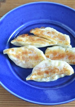 余った餃子の皮でベーコンチーズ餃子-レシピのメイン写真