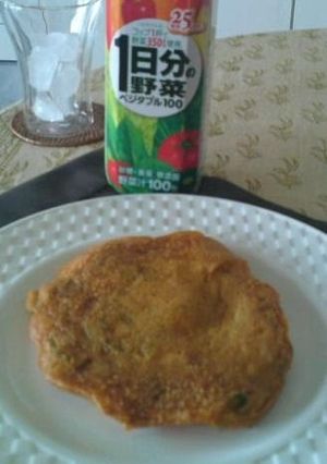 野菜ジュースで♪ヘルシーパンケーキ-レシピのメイン写真