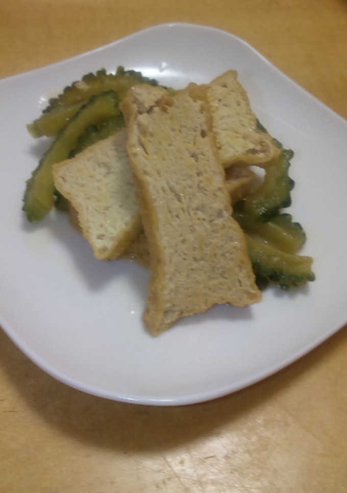 夏野菜を満喫☆ゴーヤと厚揚げの煮物-レシピのメイン写真