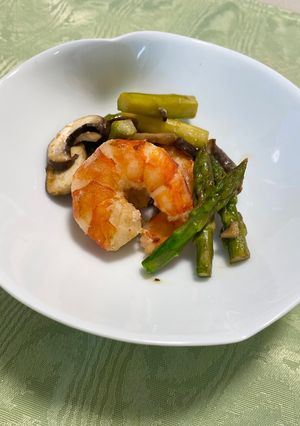 シンプル✨えびとアスパラの炒め物-レシピのメイン写真
