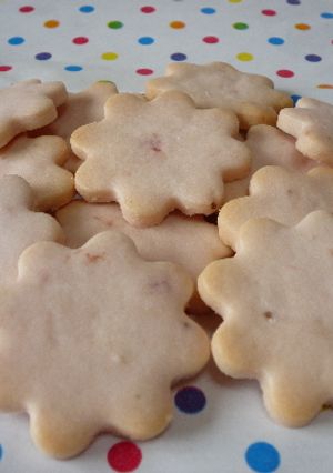 卵なし☆苺ジャムクッキー-レシピのメイン写真