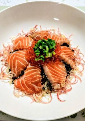 妻絶賛！サーモンとイクラの親子丼-レシピのメイン写真