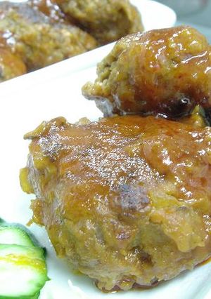 簡単♪ふわふわ煮込みハンバーグ♪野菜入り-レシピのメイン写真
