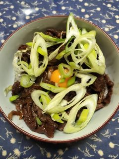簡単美味しい✨牛すき釜玉うどん-レシピのメイン写真