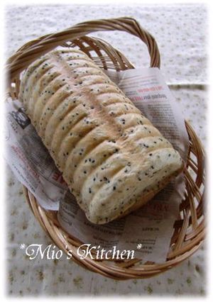 HB使用✿トヨ型で作る✿ごま食パン✿-レシピのメイン写真