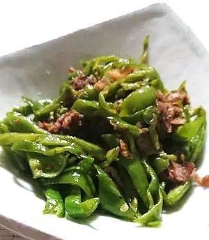 万願寺唐辛子と牛肉のオイスターソース炒め-レシピのメイン写真