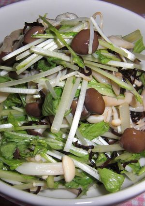 塩昆布ときのこと水菜のサラダ☆-レシピのメイン写真