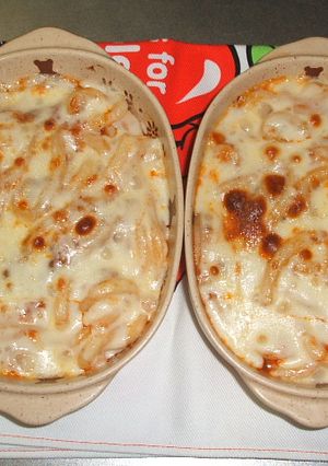 ミートソースうどんののチーズ焼き-レシピのメイン写真
