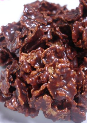サクッ♪甘～ぃ♪簡単チョコレートクランチ-レシピのメイン写真