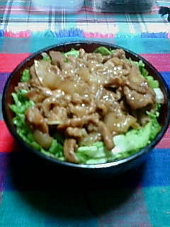 レタスもたっぷりしょうが焼き丼-レシピのメイン写真