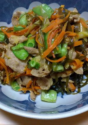 昆布と豚肉の六目炒め煮　生姜風味-レシピのメイン写真