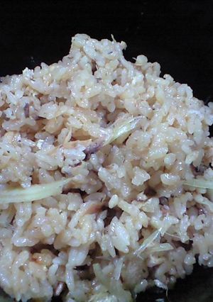 ★サバ缶で炊き込みご飯-レシピのメイン写真