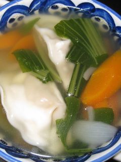 チンゲン菜と水餃子のスープ-レシピのメイン写真