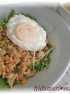 野菜たっぷりエスニック丼-レシピのメイン写真