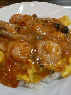 ふんわり玉子のエビチリ丼-レシピのメイン写真